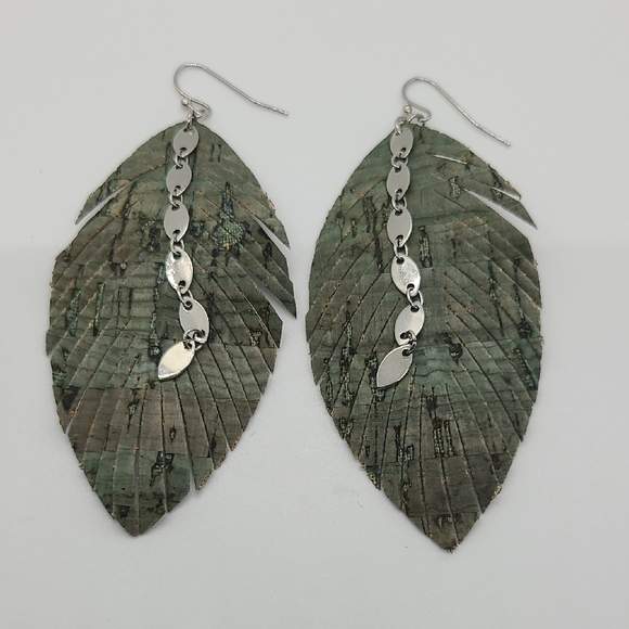 Silver Leaf Dangle Earrings - Picture 2 of 3